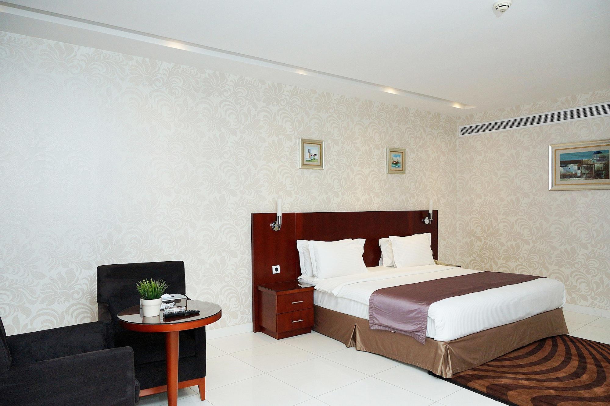 แกรนด์ เมราล โฮเต็ล Hotel อัลโคห์บาร์ ภายนอก รูปภาพ