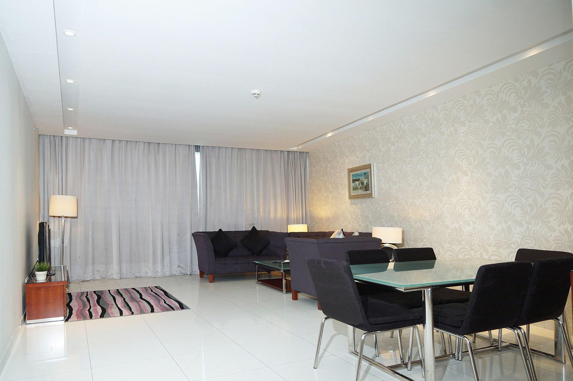 แกรนด์ เมราล โฮเต็ล Hotel อัลโคห์บาร์ ภายนอก รูปภาพ