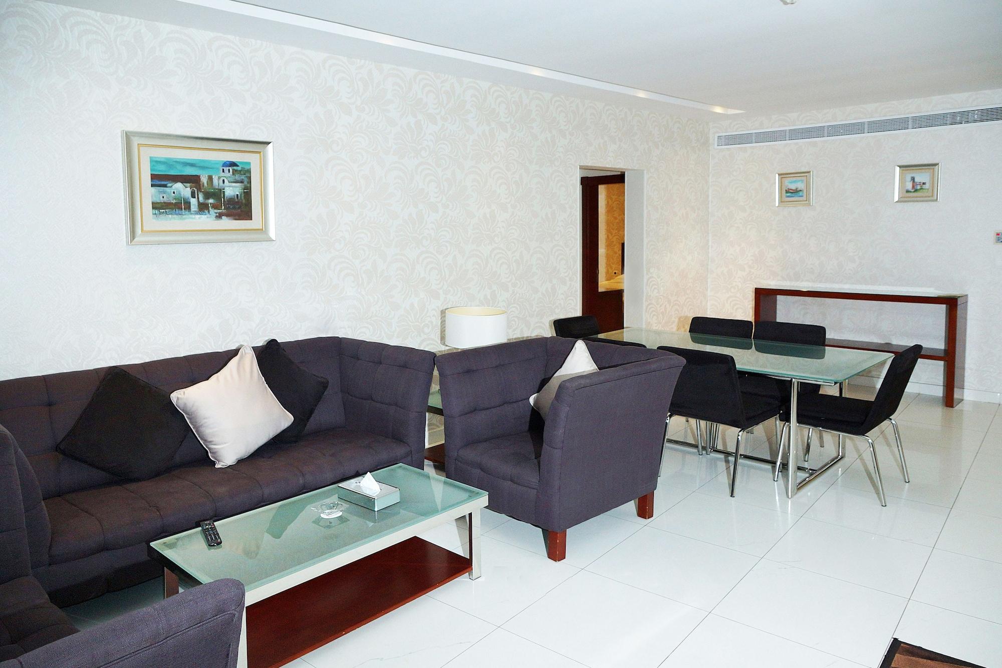 แกรนด์ เมราล โฮเต็ล Hotel อัลโคห์บาร์ ภายนอก รูปภาพ