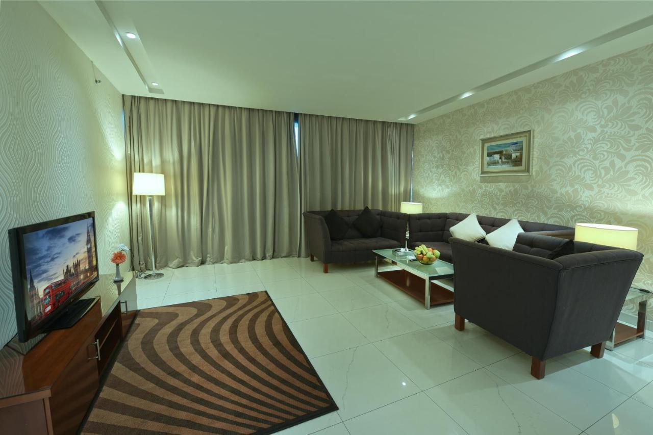แกรนด์ เมราล โฮเต็ล Hotel อัลโคห์บาร์ ภายนอก รูปภาพ